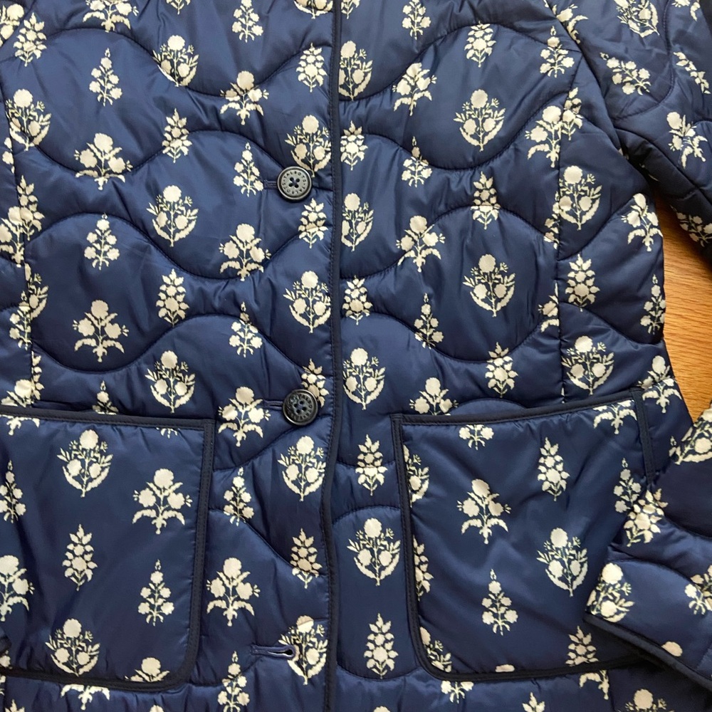 TALBOTS Quilted Collarless Jacket - Ditsy Foulard - Picture 7 of 12